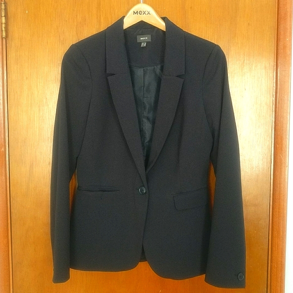Suit Jacket - Picture 1 of 4